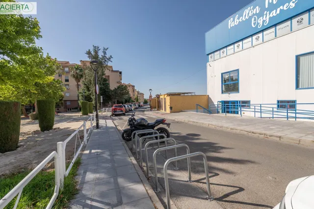 Encantadora Casa Reformada en Ogijares con Vistas y Espacios para Disfrutar — 48