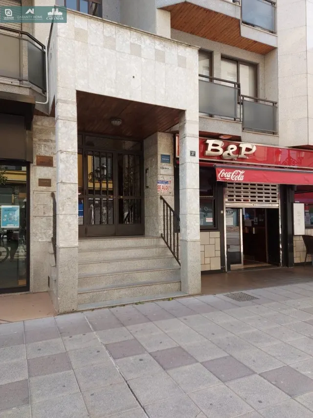 ALQUILER: Oficina Centro Ponferrada — 2