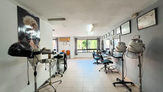 Entresuelo Comercial en Elche - foto 2