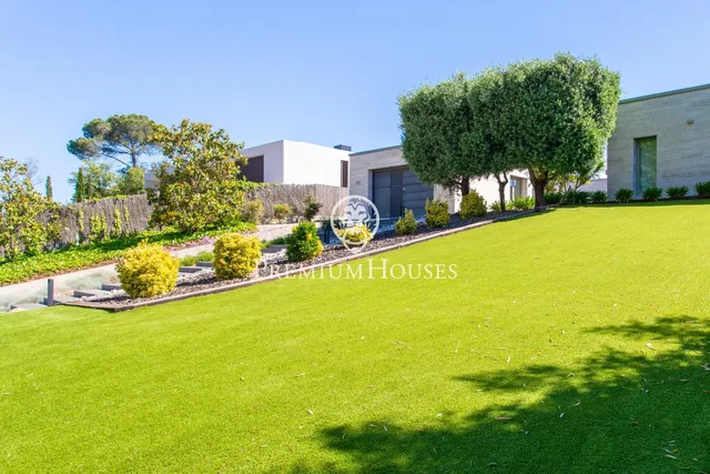 Casa en venta de una sola planta!!! Tranquilidad y diseño con vistas espectaculares al Golf — 43