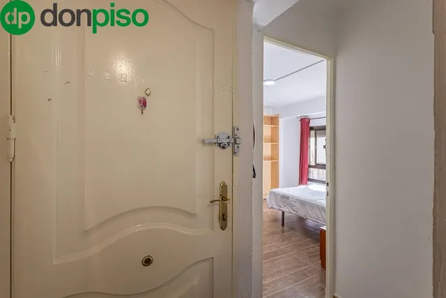 PISO JUNTO AVENIDA DE ANDALUCIA — 20
