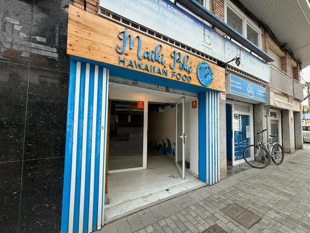LOCAL EN AVD DE LOS BAÑOS - PLAYAFELS — 20