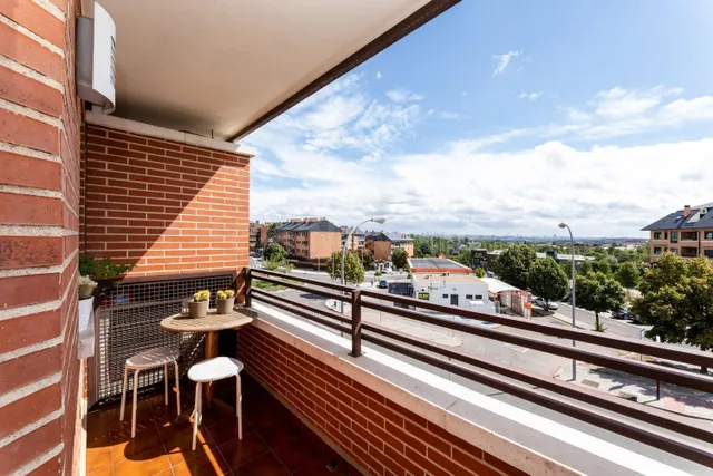 Ático dúplex con terrazas y vistas a Madrid en Pozuelo de Al - foto 3