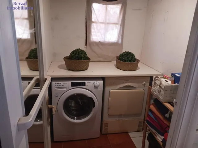 Casa de 189 metros construidos en Hornos de Moncalvillo - La Rioja — 11