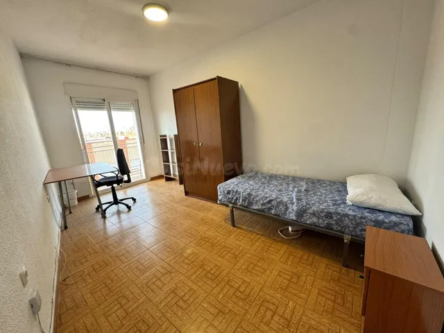 Piso 4 habitaciones 116m² en alquiler - Gran capitan - foto 3