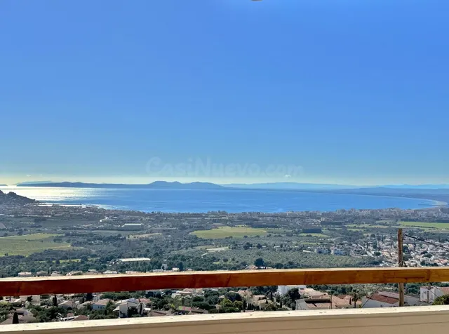 Villa con espectaculares vistas a la bahía de Roses y piscin - foto 4