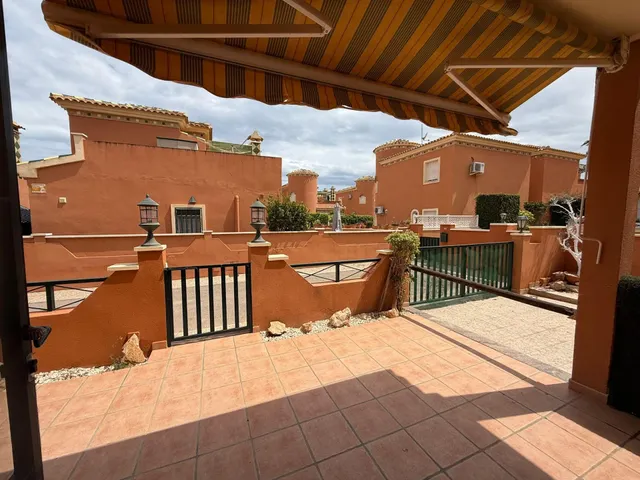Chalet en Orihuela Costa — 25