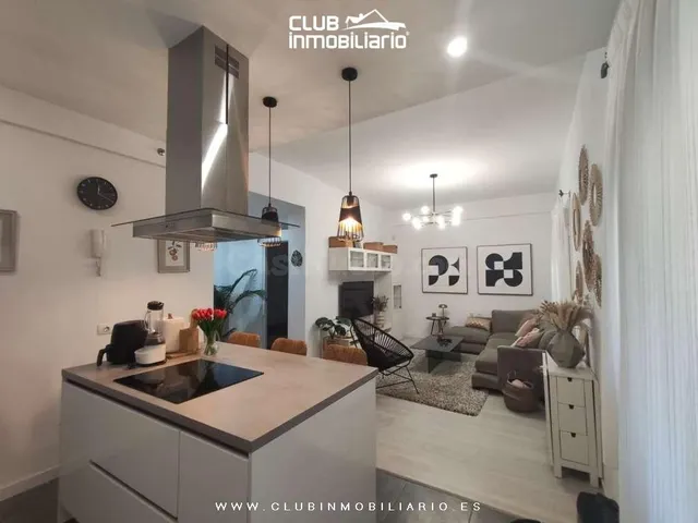Diseño, luz y comodidad en Avenida Islas Canarias - foto 5