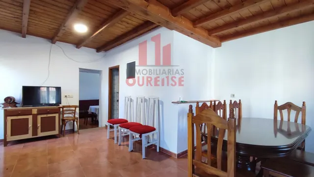 CASA DE PIEDRA CON PARCELA EN XUNQUEIRA DE AMBÍA, PRÓXIMA A SANDIÁS. — 17