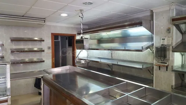 LOCAL EN VENTA TOTALMENTE EQUIPADO PARA FRUTERIA - foto 3