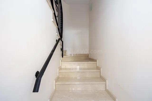 !!Fantástica vivienda en Huetor Santillán junto Ayuntamiento - foto 4