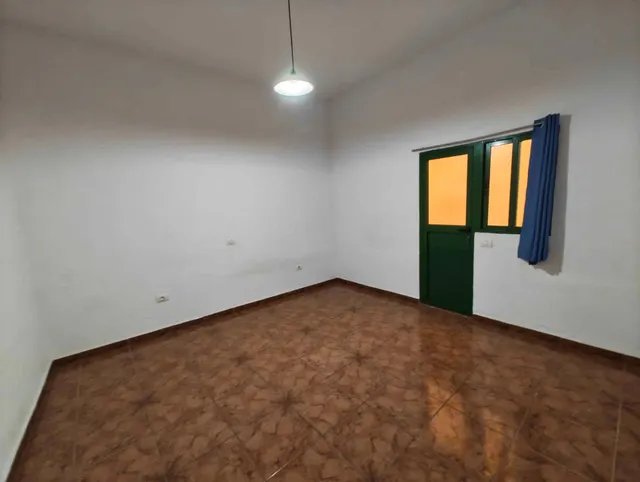 Piso en venta en la emblemática Calle Peregrina en Las Palmas — 12