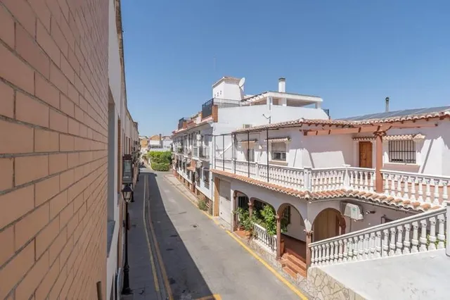 PISO EN OGÍJARES - foto 5
