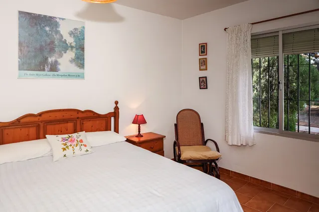 Finca rústica 5 habitaciones 276m² en venta - Conde de Ureña-Gibralfaro — 28