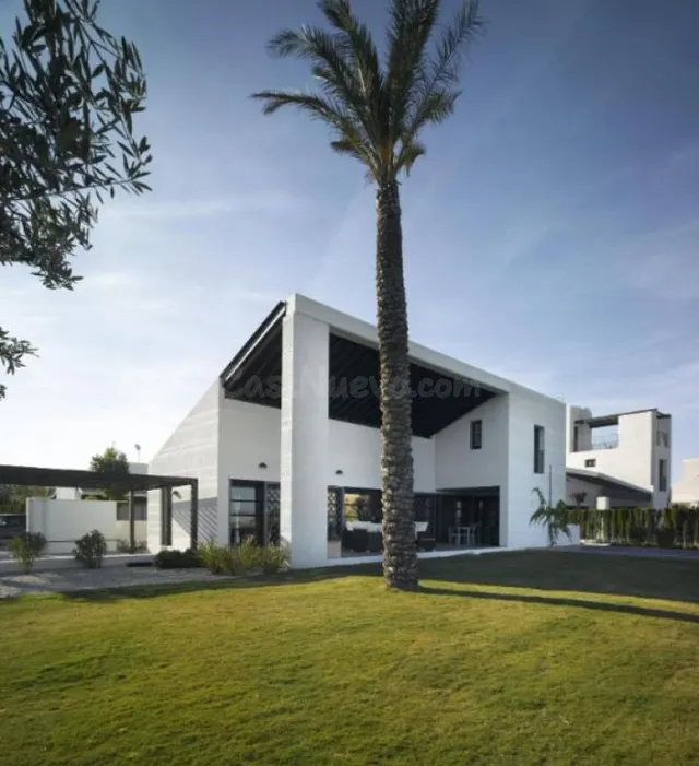 Villa 3 habitaciones 136m² en venta - Jerónimo Y Avileses — 4