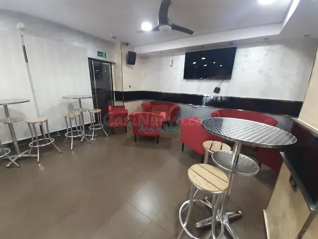 ||||BAR DE COPAS A 5 MINUTOS A PIE DE LA CALAHORRA,TAMBIEN P - foto 3