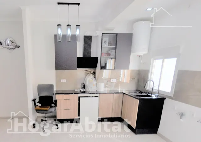 ¡REFORMADO A ESTRENAR! ACOGEDOR, MODERNO Y EXTERIOR, CERCA DEL CENTRO — 10