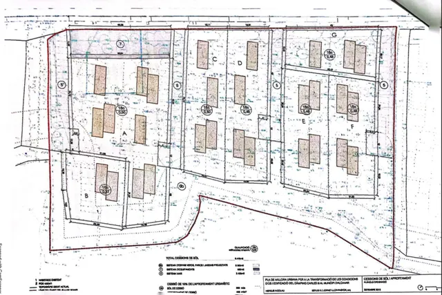 Terreno Urbano de 16.000 m2 en Primera Línea de Mar. - foto 2
