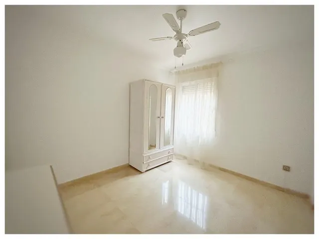 Marina del Sol - Apartamento 2 Dormitorios, Garaje, Trastero, Piscina Comunitaria — 14