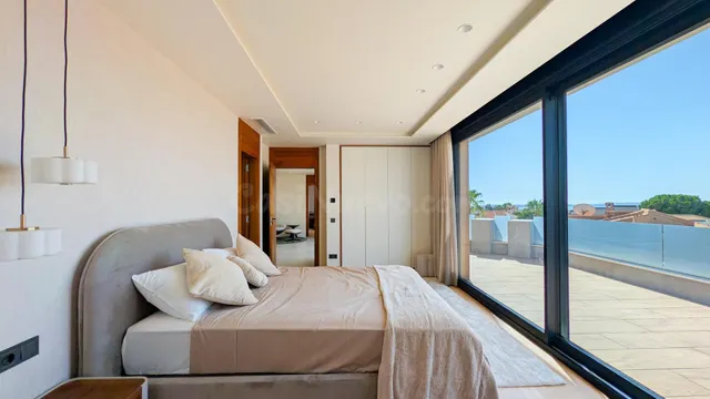 Villa 4 habitaciones 425m² en venta - Centro de la Ciudad Quesada — 36