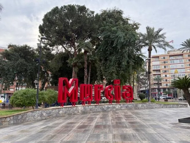 Venta de piso 5 dormitorios en la Plaza Circular — 32