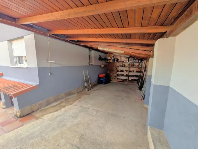 CHALET INDEPENDENTE CON PISCINA — 43