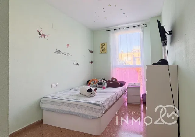 Se vende fantástico piso en de 113m2 utiles con garaje y trastero en Paiporta — 11
