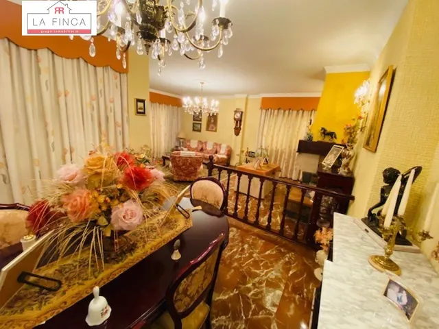 Gran Casa Independiente con piscina y zonas ajardinadas. — 47