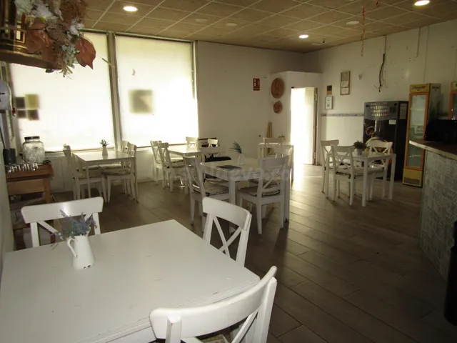 Local comercial en Torrejón de Ardoz Soto del Henares - foto 5