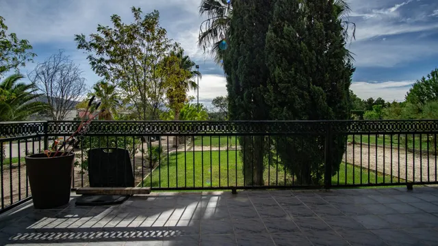 Chalet en sax buena zona para vivir todo el año. — 42