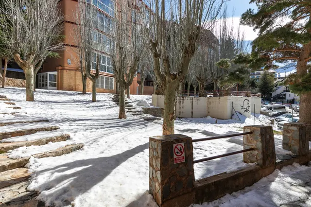 **Dúplex en Sierra Nevada: Tu Refugio Ideal en el Edificio Europa** — 23