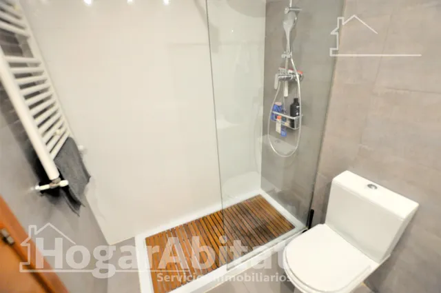 Vive con el confort de un exclusivo residencial con piscina, zonas verdes, garaje y trastero — 19