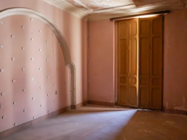 PALACETE HISTÓRICO DE 1900 EN EL CENTRO DE ALBERIC – 14 habitaciones, JARDINES Y GRAN POTENCIAL — 41
