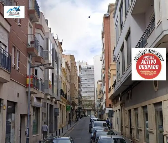 Piso en venta en Almería capital con gran potencial
