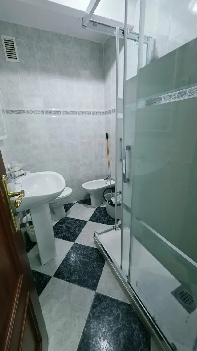 PISO DE TRES habitaciones EN ZONA DE LA LAGUNA CERCA DE LA PLAYA VICTORIA — 32