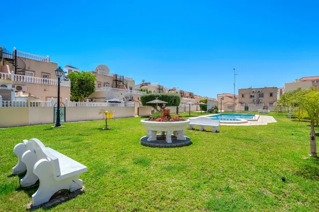 Adosado 3 habitaciones 83m² en venta - La Zenia — 33