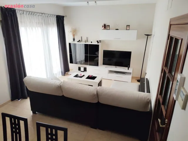 PRECIOSA CASA EN EL CARPIO!! — 39