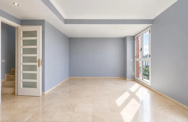 Dúplex 2 habitaciones 118m² en venta - Escaleritas - La Feria — 24
