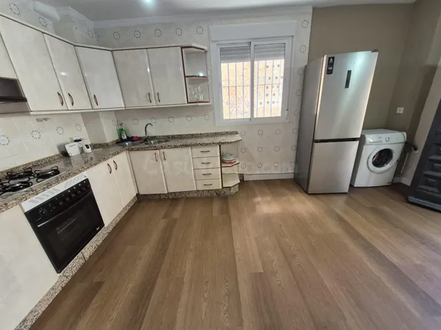 SE ALQUILA CASA EN ZONA PORTICHUELO - foto 4