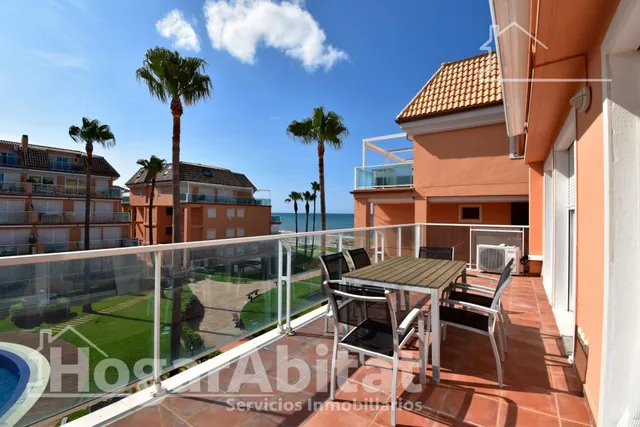 ¡EN PRIMERA LÍNEA DE PLAYA! LUMINOSO EN RESIDENCIAL CON PISCINA Y GARAJE — 13