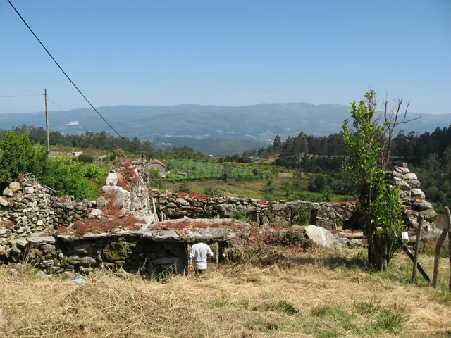 Casa para restaurar - foto 4