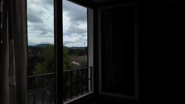 Terraza, balcón y estancias espaciosas integradas en la tranquilidad de Vacarisses — 10