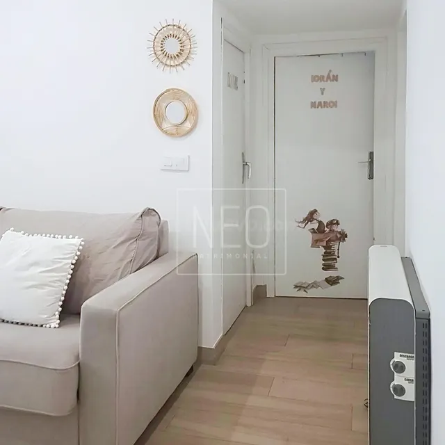PISO EN VENTA EN LA CALLE FERRAZ, ALCALA DE HENARES. - foto 2