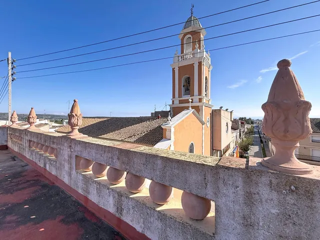 ¡gran oportunidad! dos viviendas en una, en plena plaza del pueblo — 9