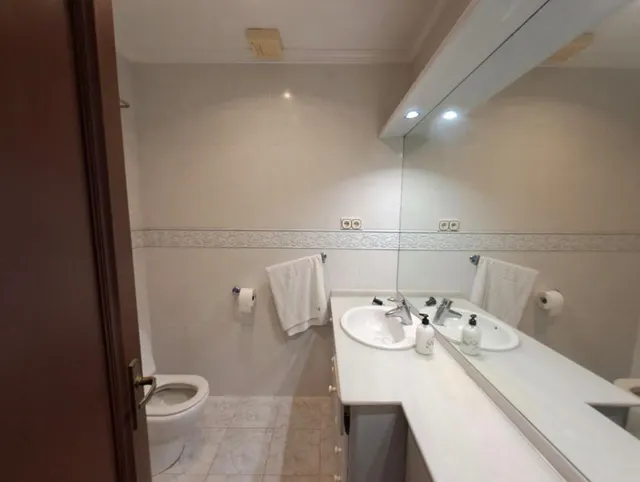 Hotel 1018m² en venta - Marbella — 27