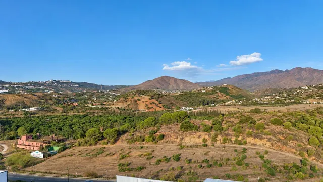 Nave industrial de nueva construcción en el Polígono Industrial La Torre, Mijas Costa — 31