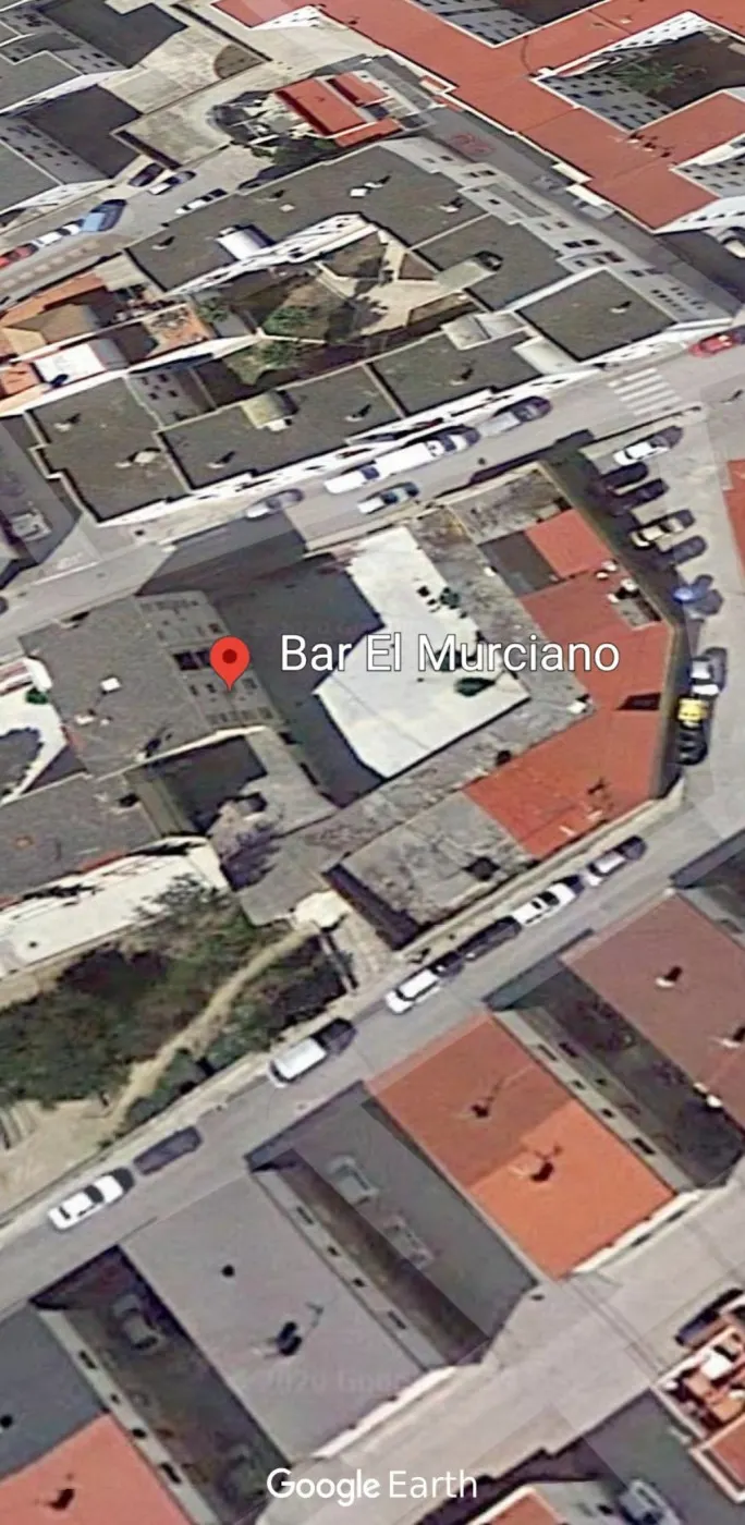 Se vende local comercial