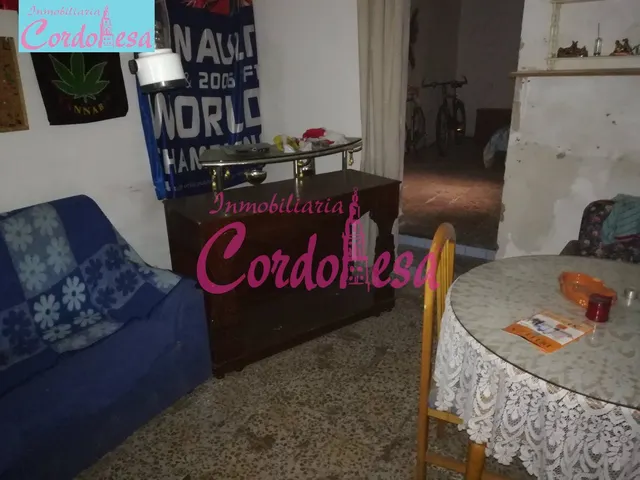 CASA EN ZONA OLLERIAS PARA DEMOLER O REHABILITAR. — 5
