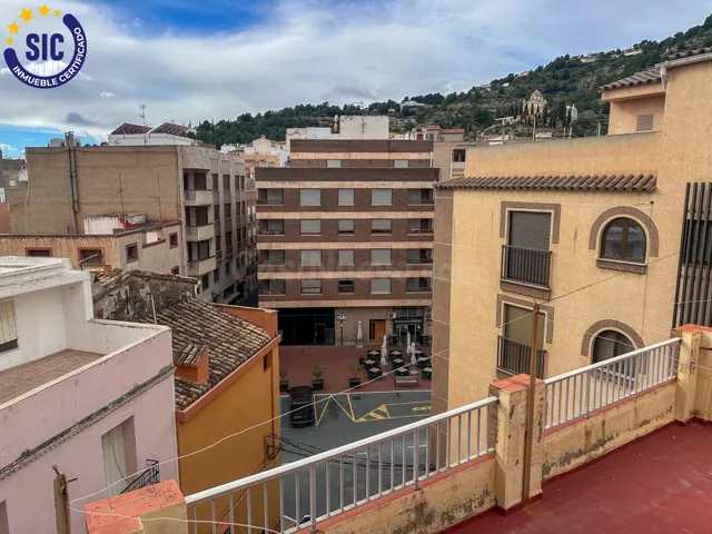 Gran casa o edificio en el corazón de Alcora con 12 dormitor - foto 5