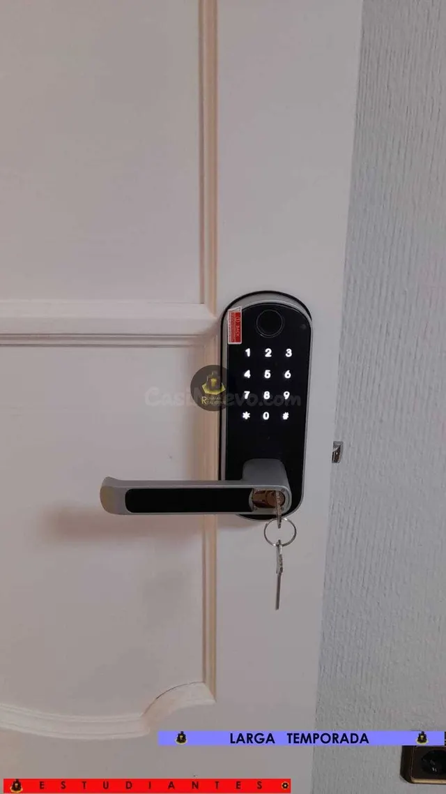 EST/LT Piso de CINCO-SIETE dormitorios en zona Barrio Figare - foto 3